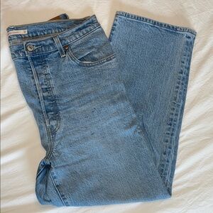 Levi’s Ribcage Straight Blue Denim Jeans